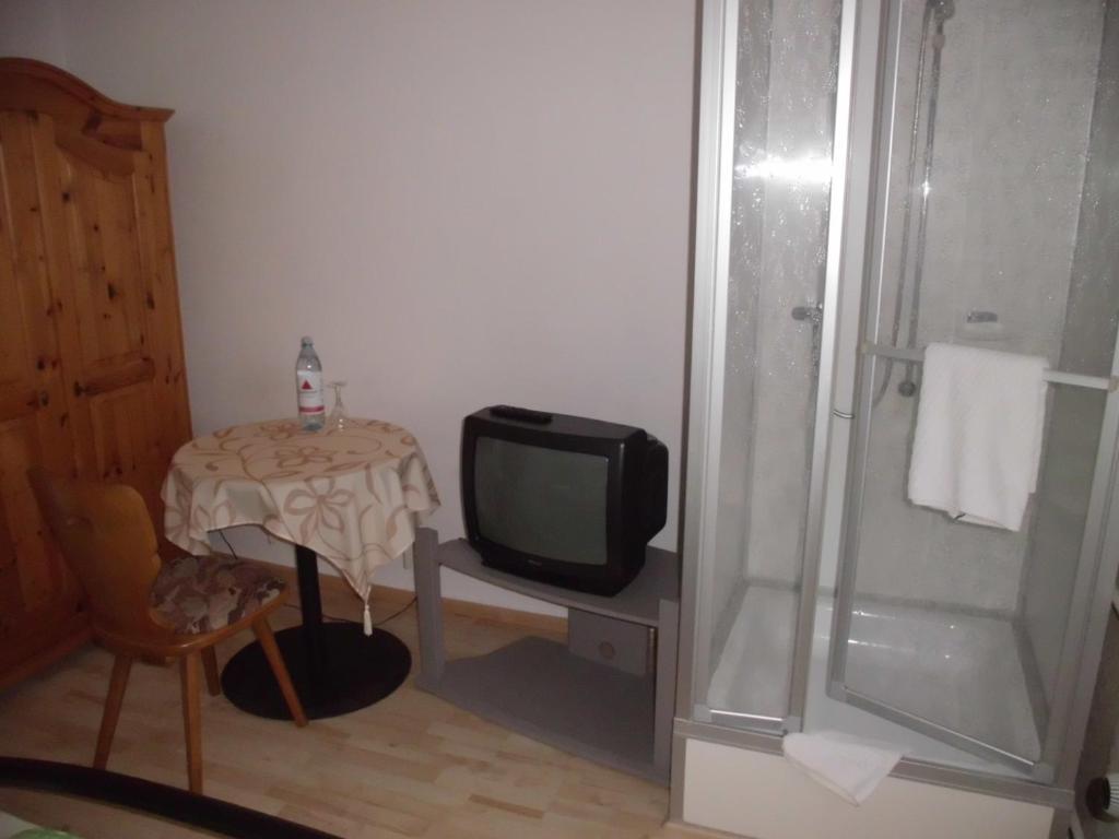 Zur Alten Fuldaschleife Guxhagen Room photo